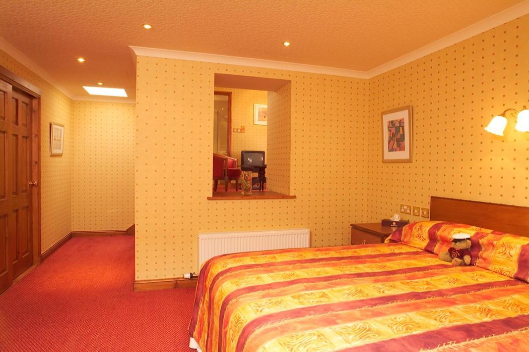The Mariner Hotel Абердин Экстерьер фото
